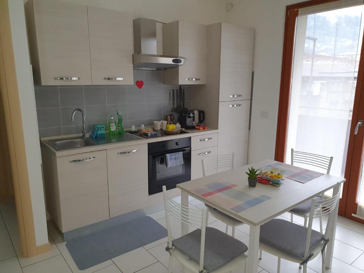 Bilocale Luminoso, Ottima Posizione Apartment Сондрио Екстериор снимка